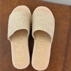 Women's Tan Slide Sandals